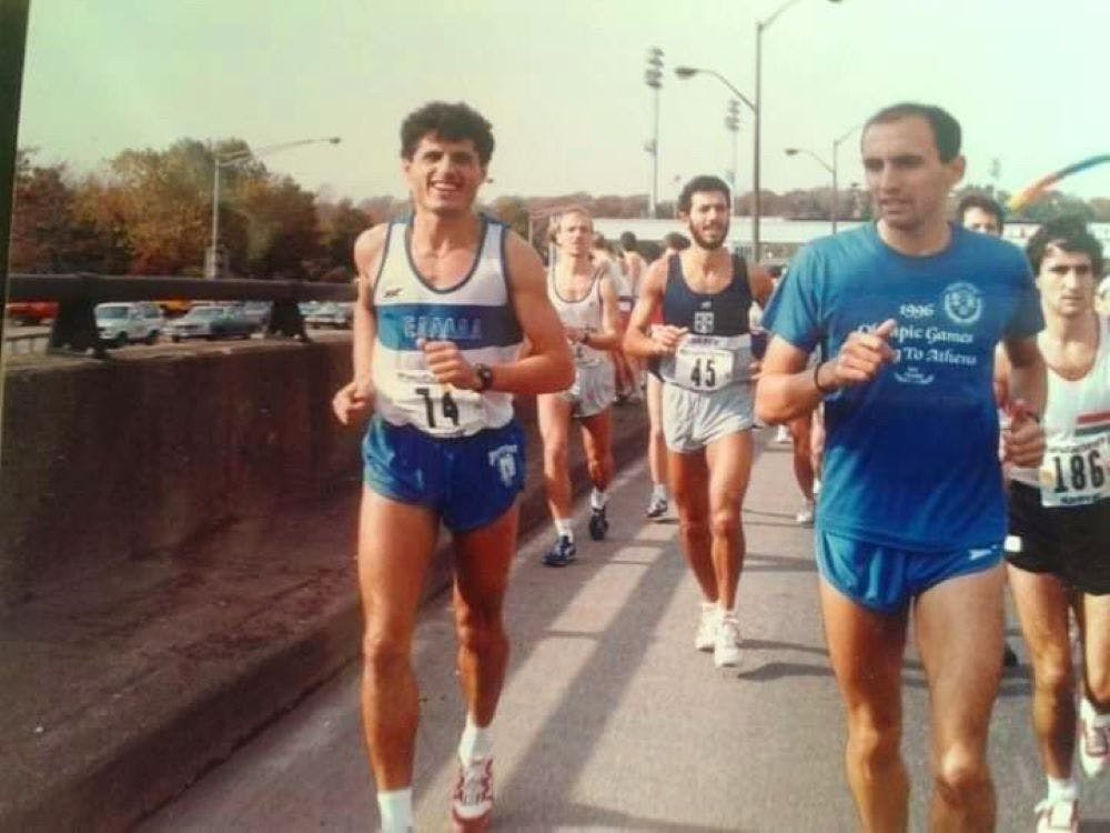 ΑΜΑ 2023: Οι επιδόσεις του Σπύρου Ανδριόπουλου σπάνε τα ρεκόρ αντοχής runbeat.gr